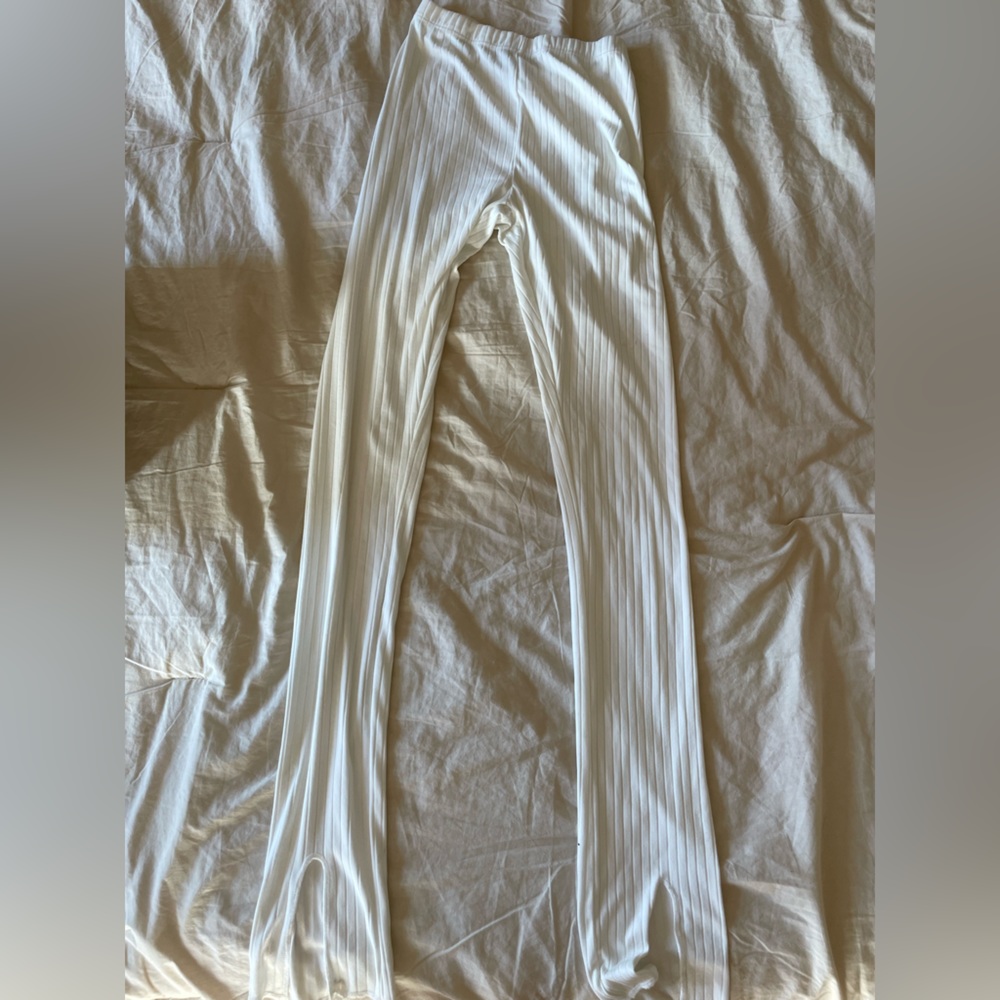 Sorella White Ribbed Set - Picture 2 of 8